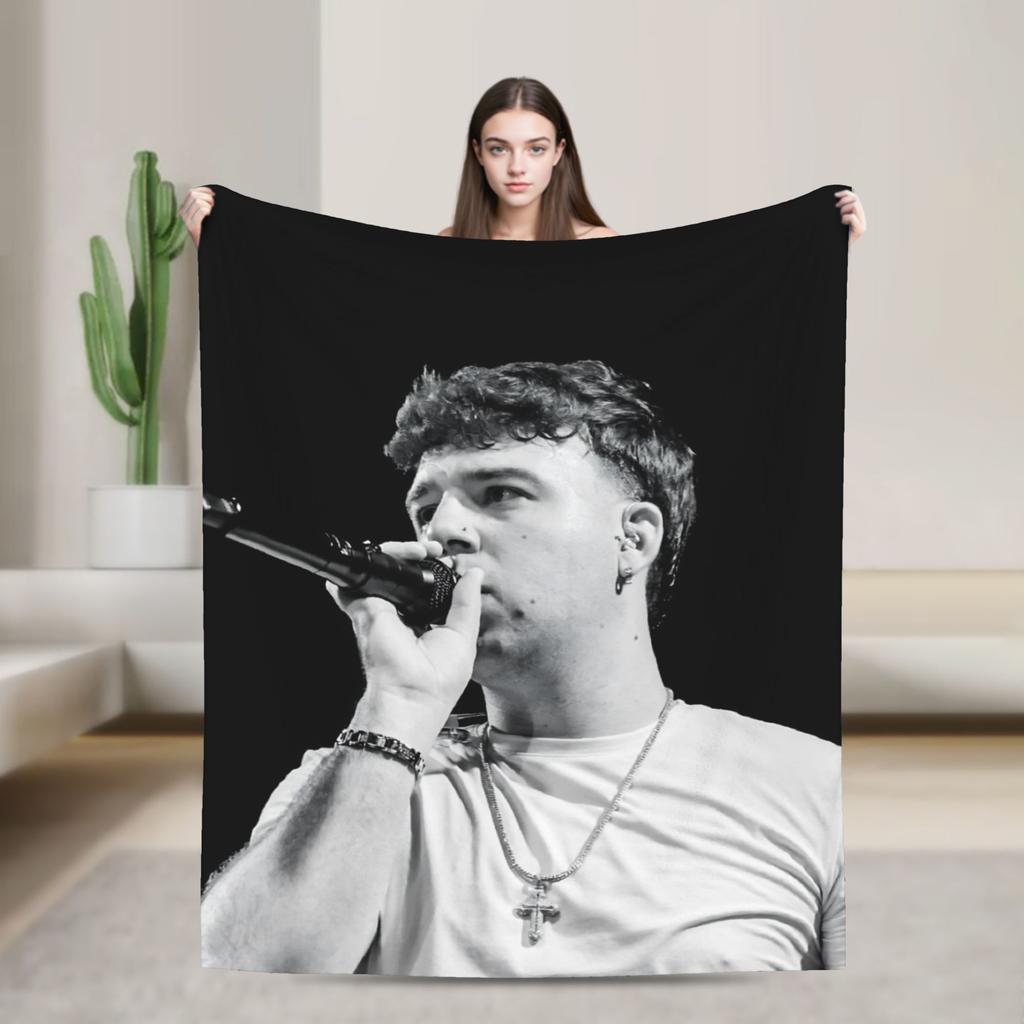 Super Soft Blanket Decorative Rapper Quevedo Music Throw Blanket Flannel Bedspread For Bedroom Funny Sofa Bed Cover