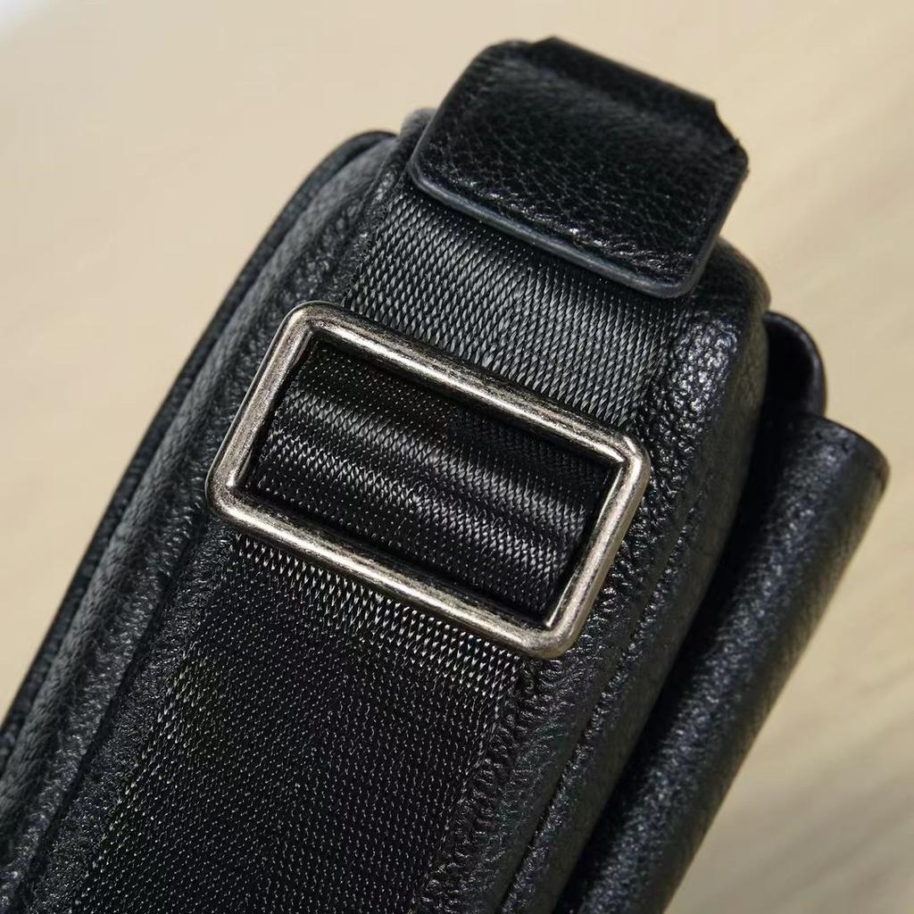 Men's Leather Shoulder Crossbody Bag Cross Mobile Phone Small Bag Outdoor Casual Cowhide Slanting Bag