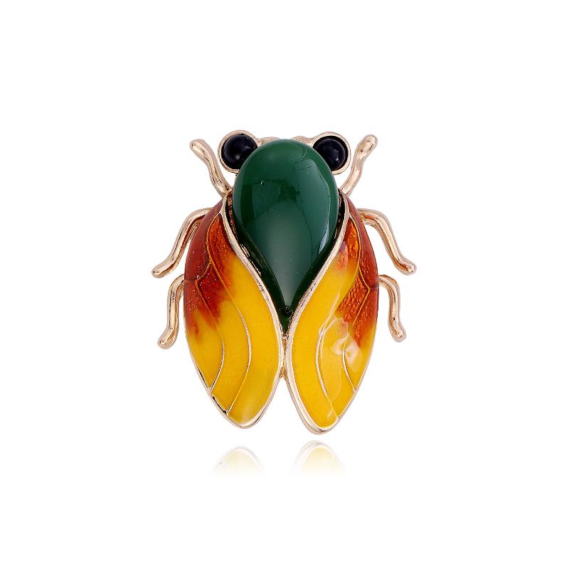 1/2Pcs Gradient Design Enamel Cicada Brooch Gold Plated Vivid Insect Pattern Fashion Lapel Pin for Party Events B