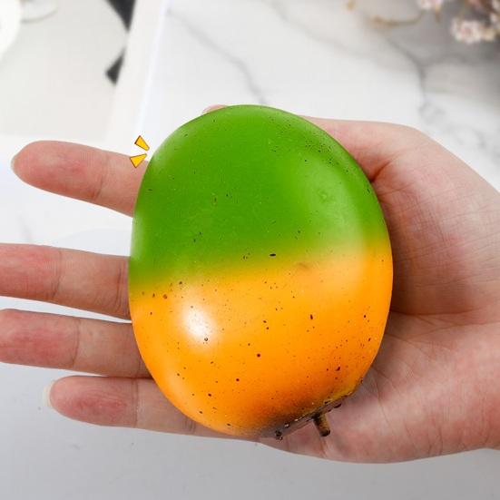Squeeze Toy Simulated Mango Shape Slow Rebound Decompression Toy Soft Color Changing Green to Orange Safe Stress Relief Toys