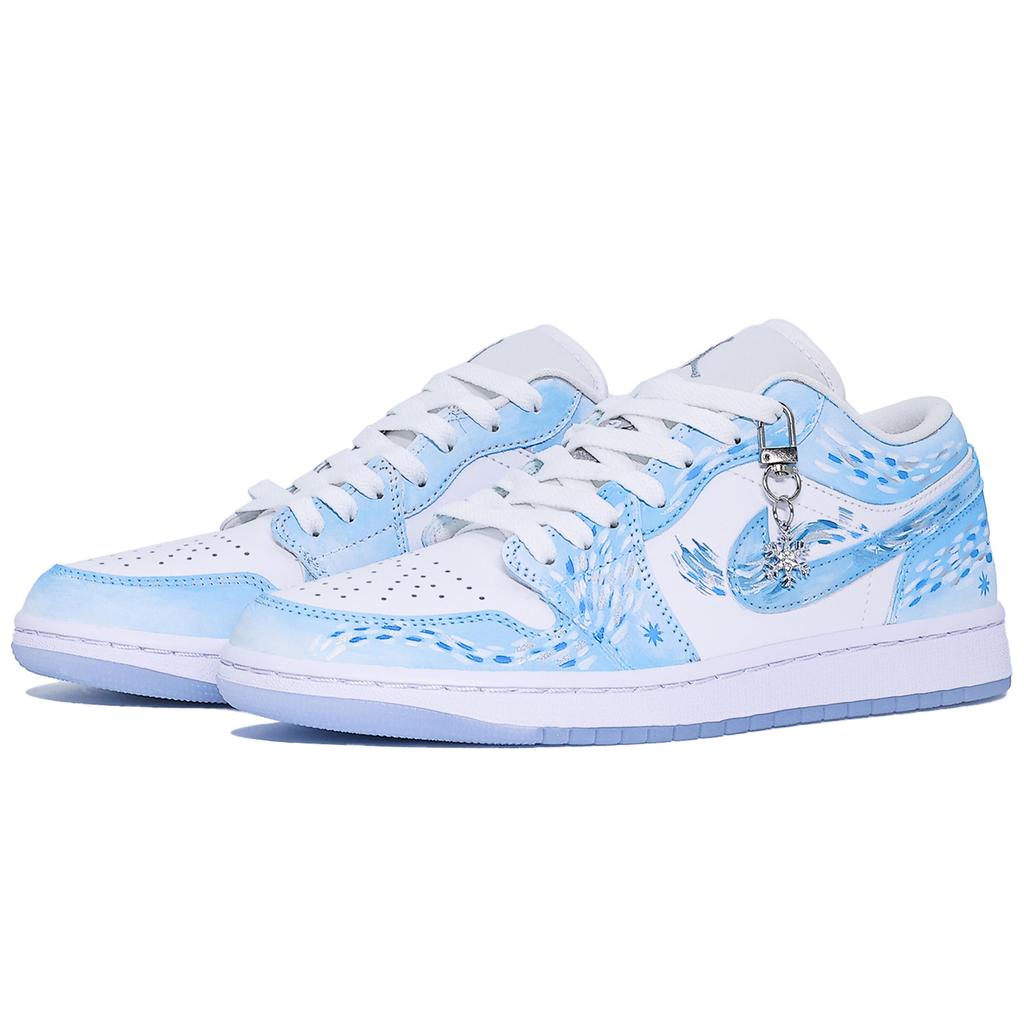 Jordan Air Jordan 1 Abrasion Resistant Breathable Low Top Vintage Basketball Shoes Unisex White Blue DC0774-105(Team1083-)