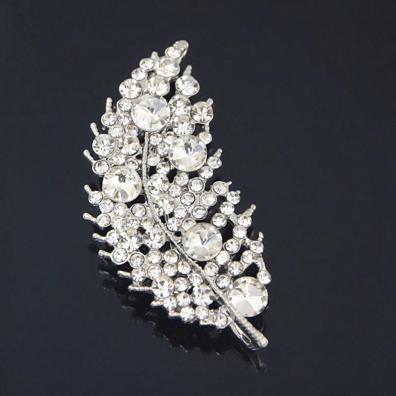 Luxury Crystal Leaf Brooch Lapel Pin: Exquisite Feather Design for Suits Exquisite Jewelry