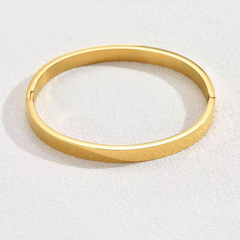 Versatile High-End Polished Titanium Steel Bracelet for Women - Non-Fading Silver Bangle