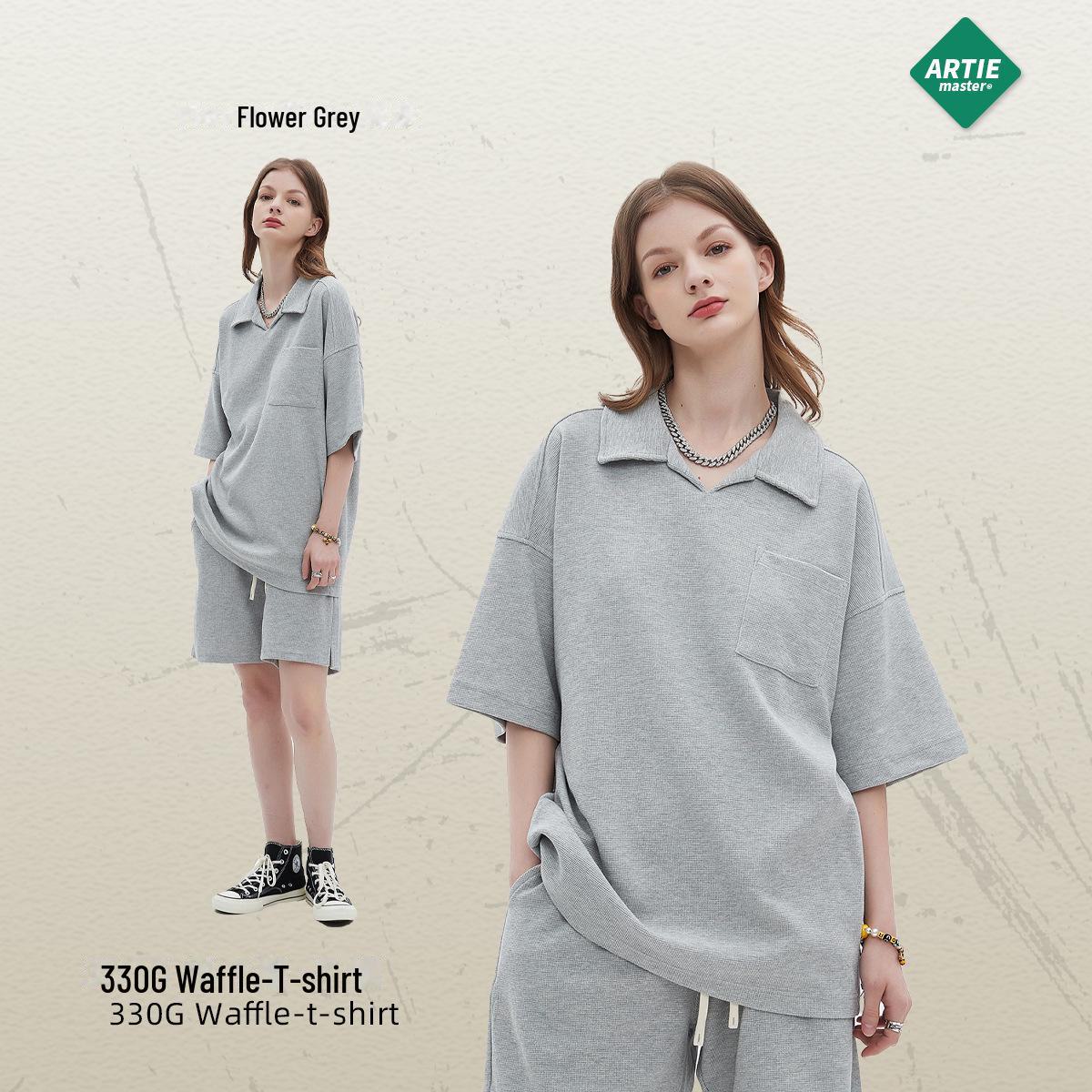 

Men s Oversize Waffle Knit Short-Sleeve Polo - 2025 Street Style Trend