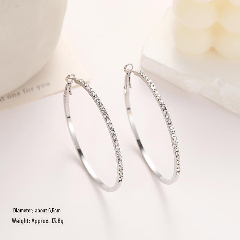 

Exquisite Rhinestone Hoop Earrings for Women - Fashionable & Elegant Design