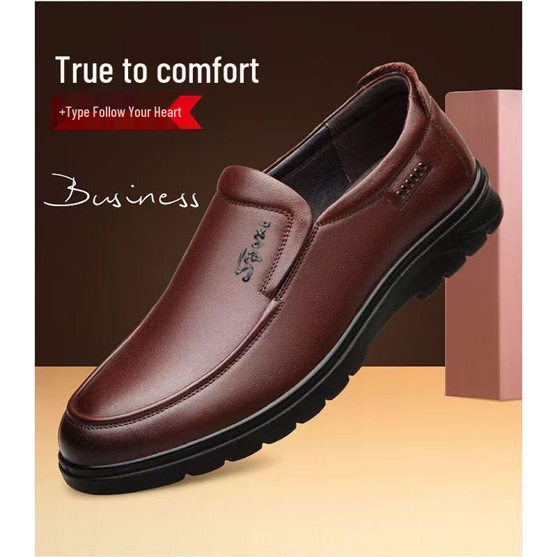 

Мужские осенние туфли слипоны из мягкой кожи с нескользящей подошвой 41