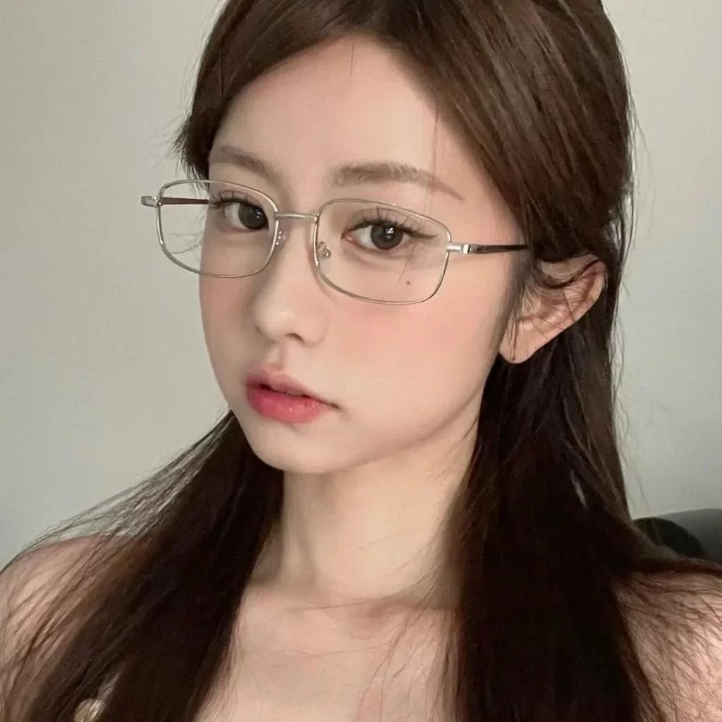 Japanese Style Harajuku Square Glasses Frame for Women No Makeup Fashion  Y2K Metal Anti-blue Glasses Men Retro Reading Glasses