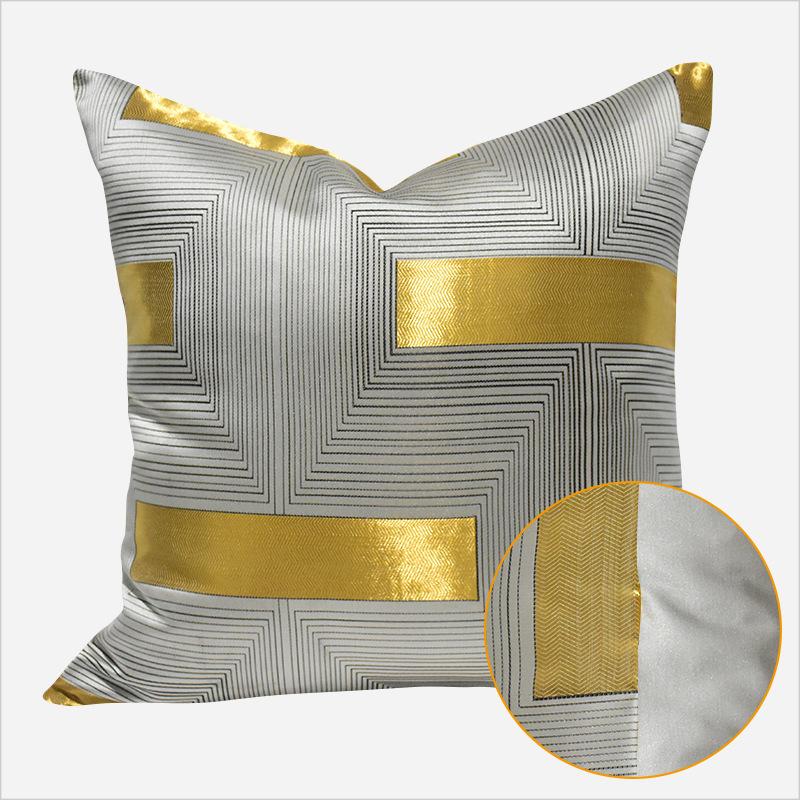 Универсальная светлая четырехсезонная роскошная подушка в полоску черного и золотого цвета современная простая квадратная подушка для дивана для гостиной 4545 серый 1793₽