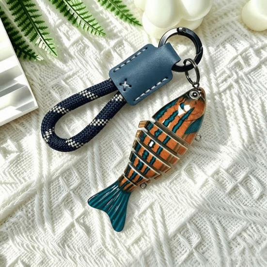 Key Ring with Braided Rope Multi-jointed Fishing Lure Keychain, Artificial Swimbait Rope, Lanyard Chain Vintage Fish Keychain Pendant Charm, Gift
