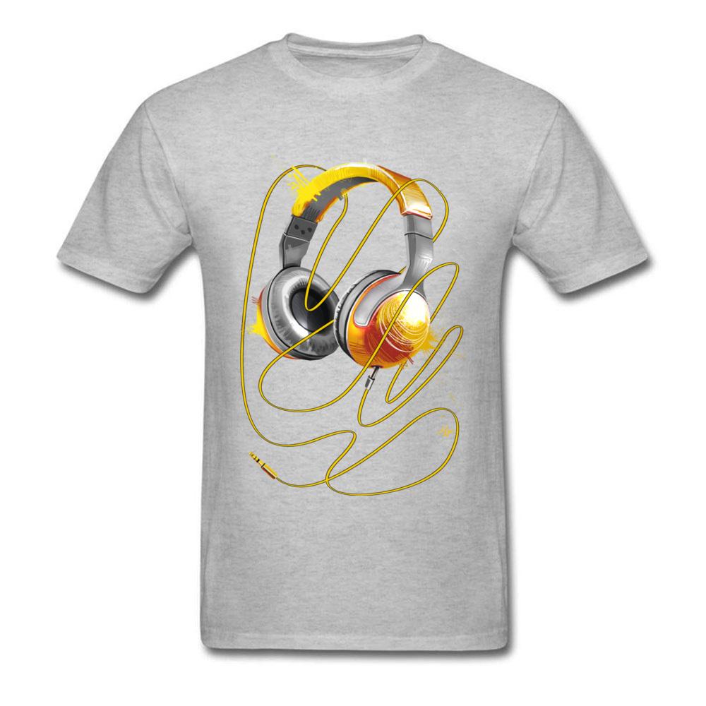 Hip Hop Dance Music T-Shirt Turn Me On Free Ship Short Sleeve 100% Cotton Men's T Shirts Rock Headphone T Shirt Top Quality