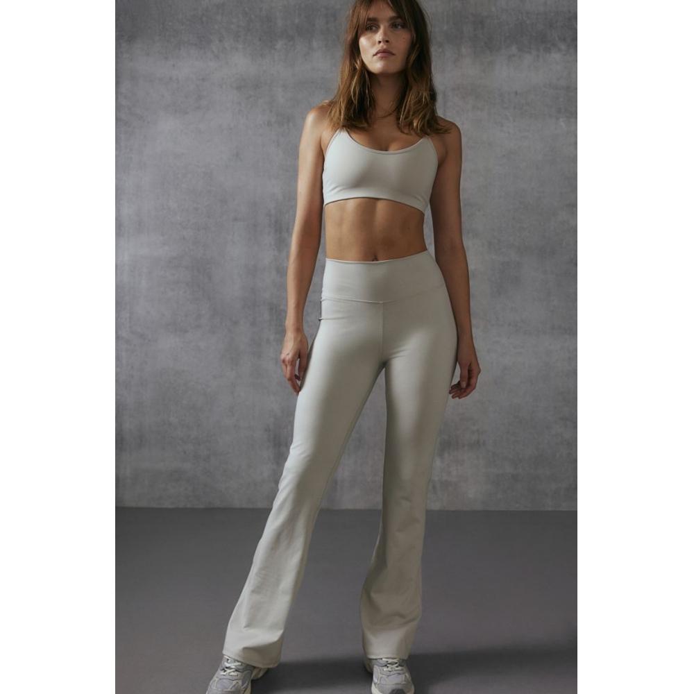 

H M Flare Sport Leggings DryMove Light Beige
