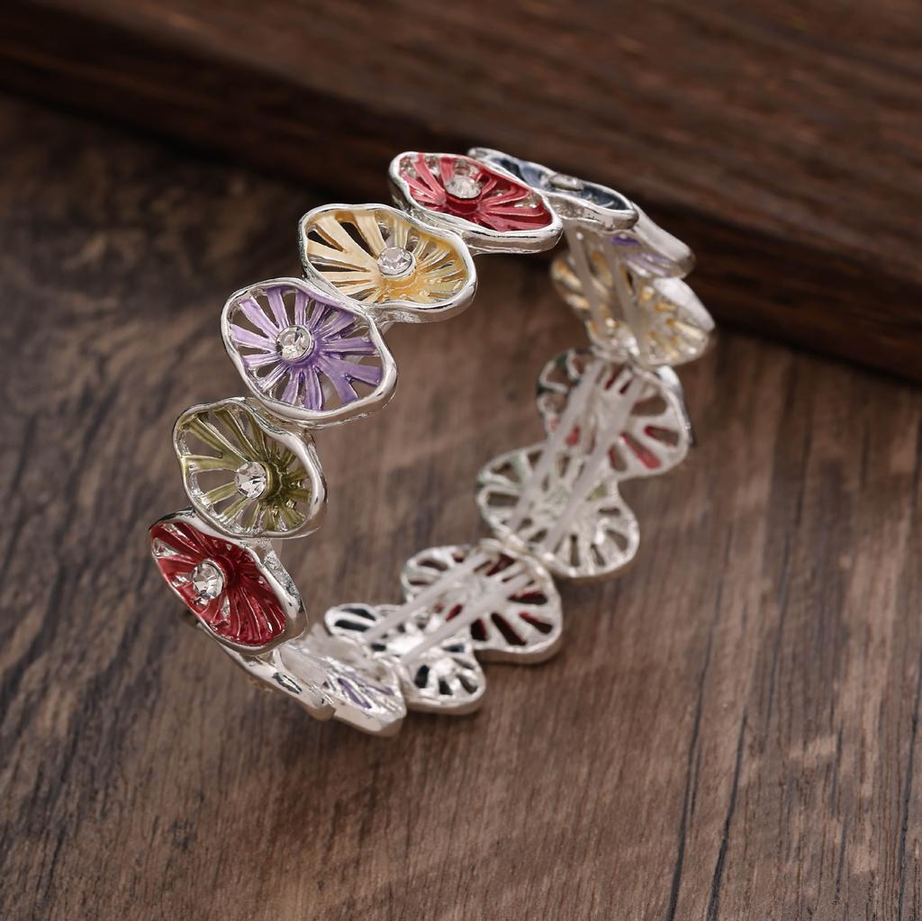 New oval petal splicing diamond bracelet, color painting oil women's high-end alloy elastic bracelet