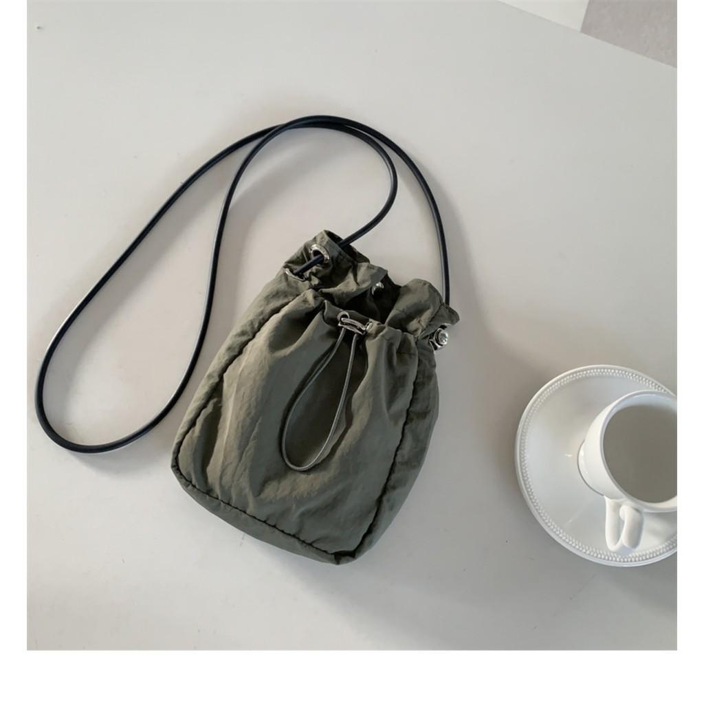 IELGY Art Drawstring Design Canvas Mobile Phone Bag Light Casual Mini Shoulder Messenger Bag