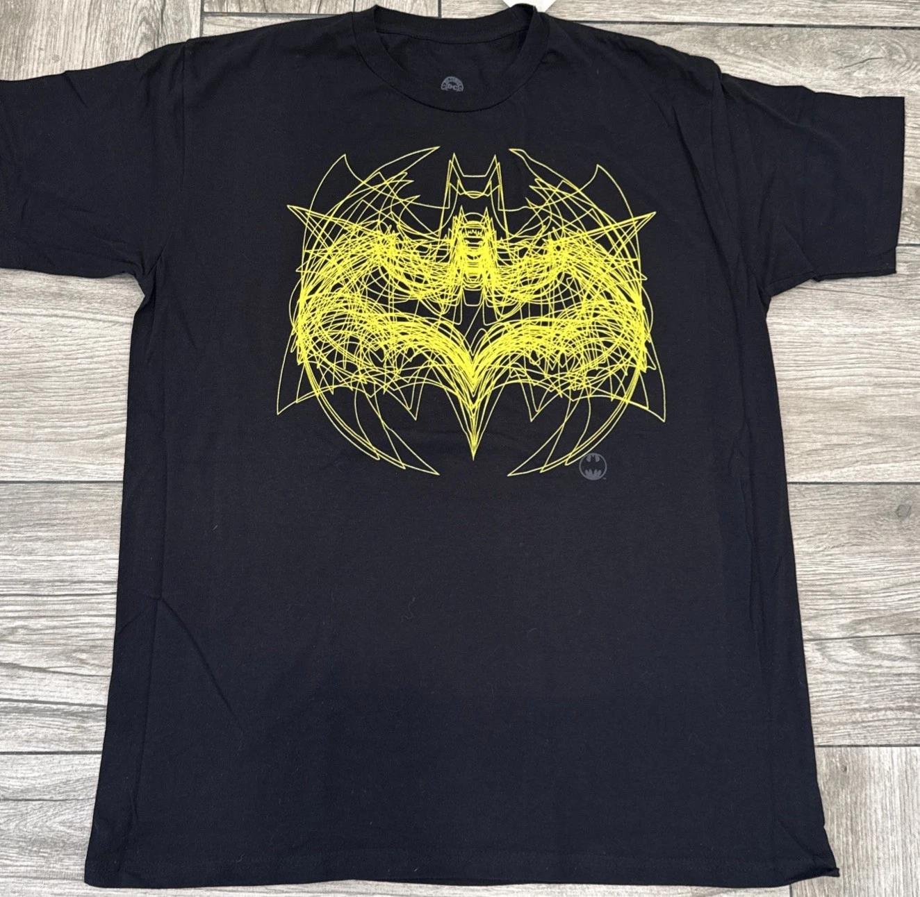 Batman Yellow Bat Logo Outline Tee 100% Cotton T-shirt Mens Tees Top Size XL Licensed DC Comics 2015 4XL