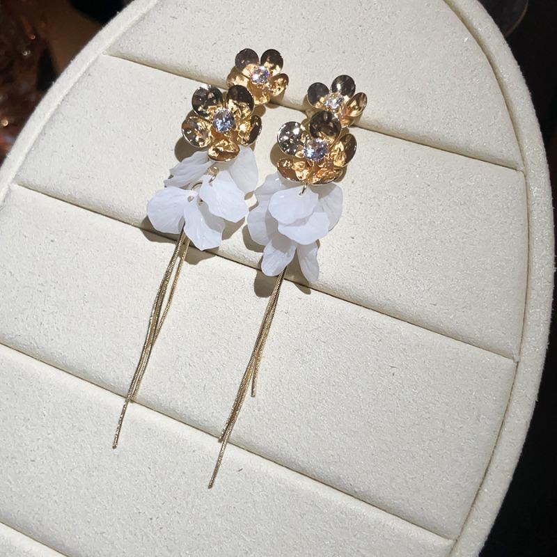 Flower Fairy~ Silver Needle Zircon Flower Tassel Earrings Sweet Holiday Wind Earrings Design Sense Super Fairy Earrings Girl