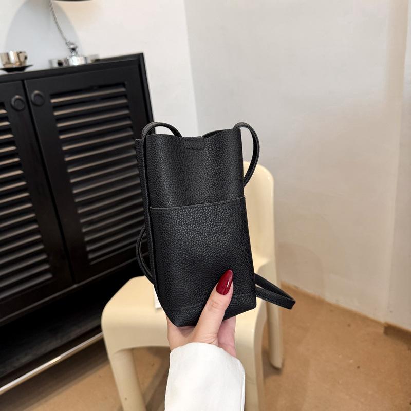 Solid color vertical mobile phone bag fashionable and simple versatile shoulder messenger bag advanced texture temperament casual women's bag