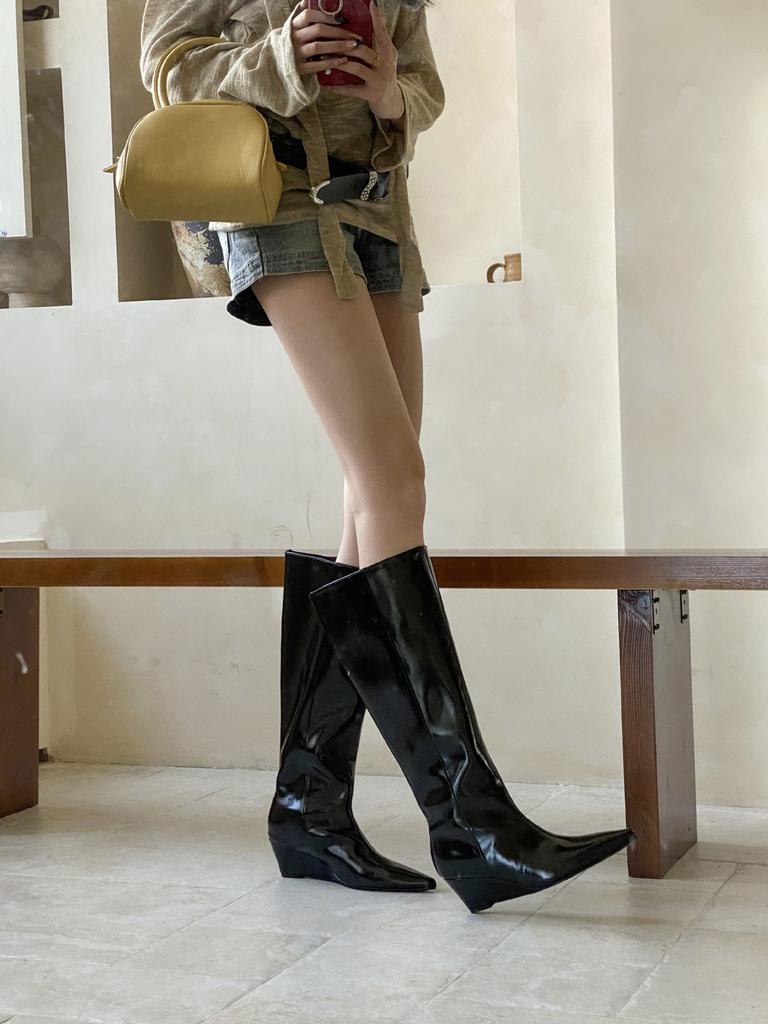 2025 Winter New Pointed Wedge Inner Temperament French Fashion Sexy Beautiful Women Boots
