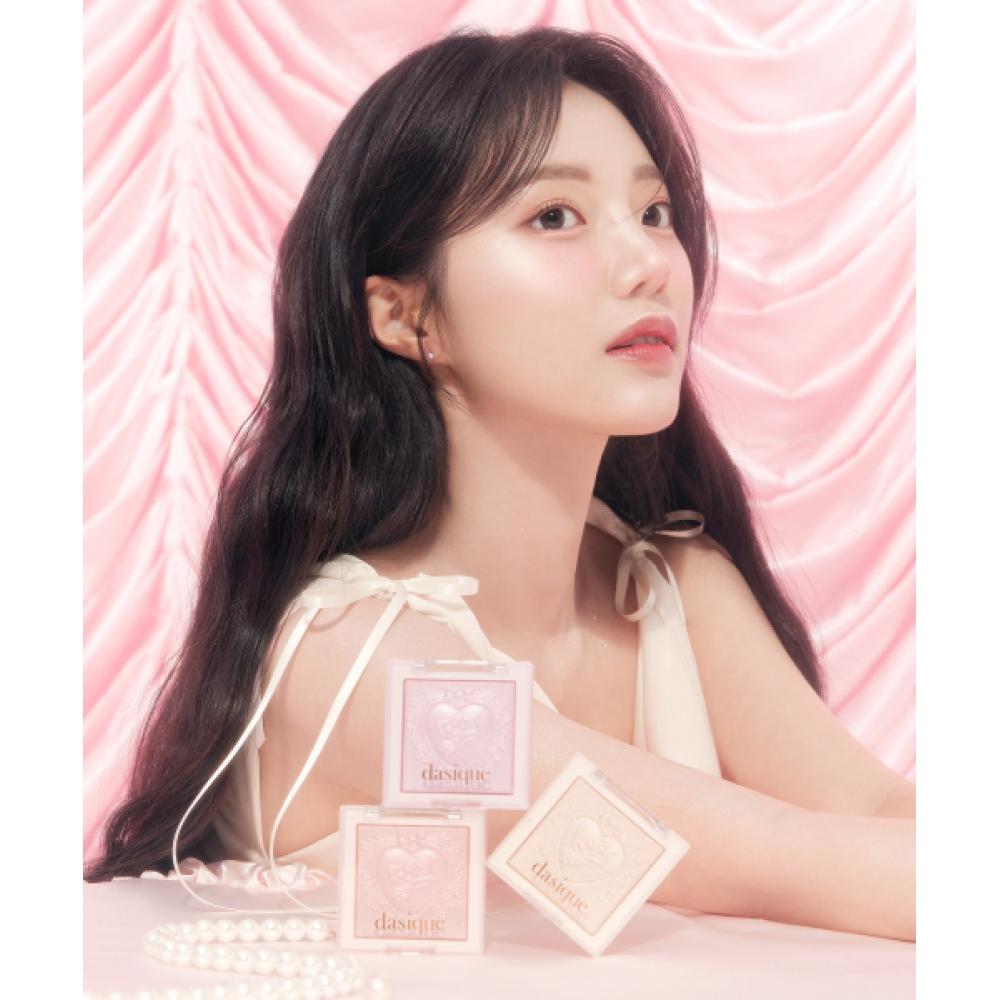 

Хайлайтер Dasique Luxe Glow 03 Ice lavender