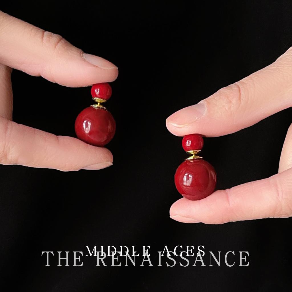 Бордовые серьги-гвоздики литературный ретро темперамент французский гонконгский стиль серьги серьги