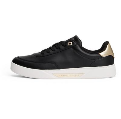Essential Chic Court Sneakers