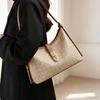 Bag Women's 2026 New Women's Bag Underarm Shoulder Bag Feeling Casual Versatile Commuter Tote Bag