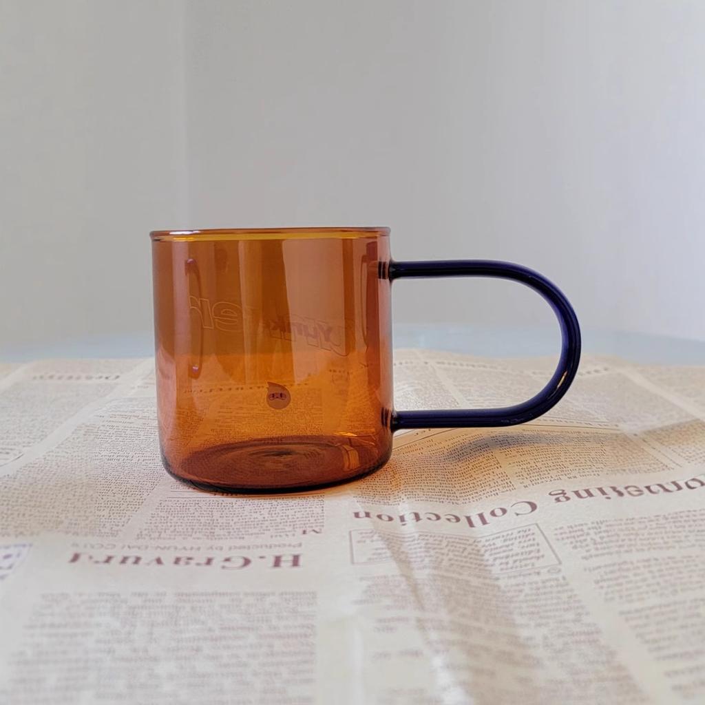 Nieuwe Europese-stijl gekleurd glazen koffiekopje, waterbeker van hoog borosilicaatglas, hittebestendig en verwarmbaar in de magnetron