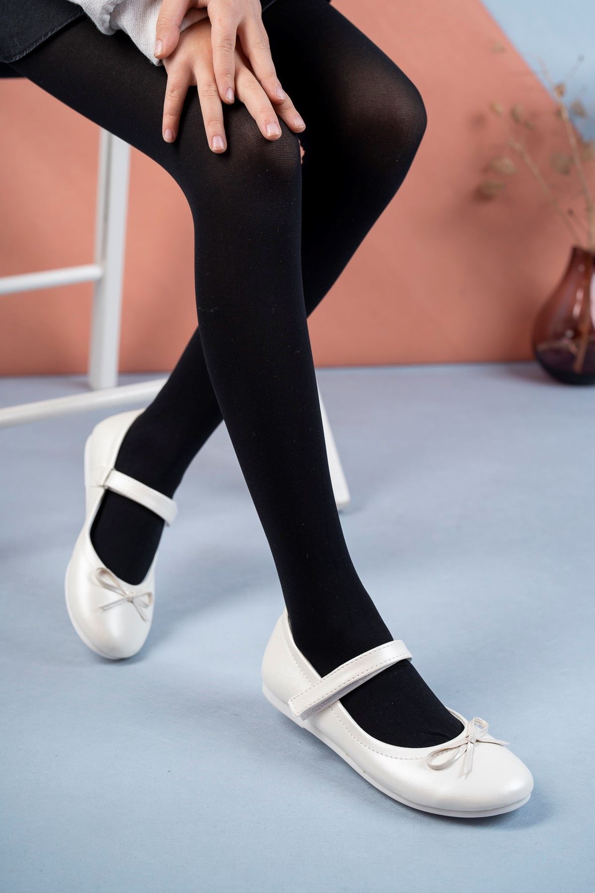 

Women s Flat Shoes Mustache Bow Pearl Girls Shoes 35