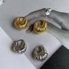 Fashion Cold Wind Niche Design Brass Gold Plated Temperament Wild Metal Winding Horn Sexy Earring Ear Clip