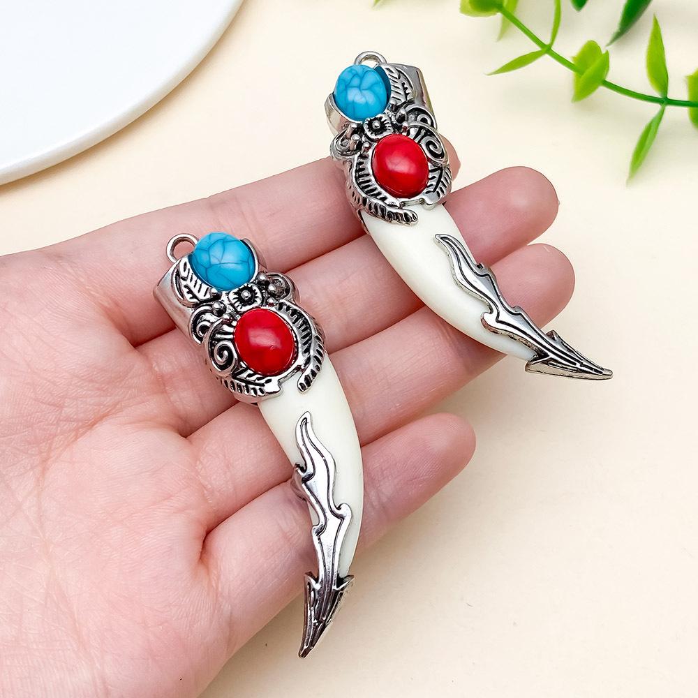 Retro Ethnic Wolf Tooth Pendant Earrings & Necklace with Tibetan Silver Resin Inlay