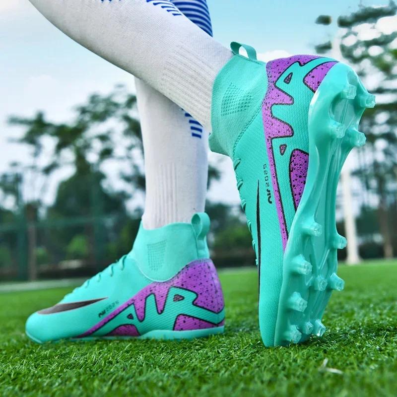New Mens Football Field Boots TF/FG High Quality Professional Fast Grass Soccer Shoes Ultralight Training Studded Football Boots
