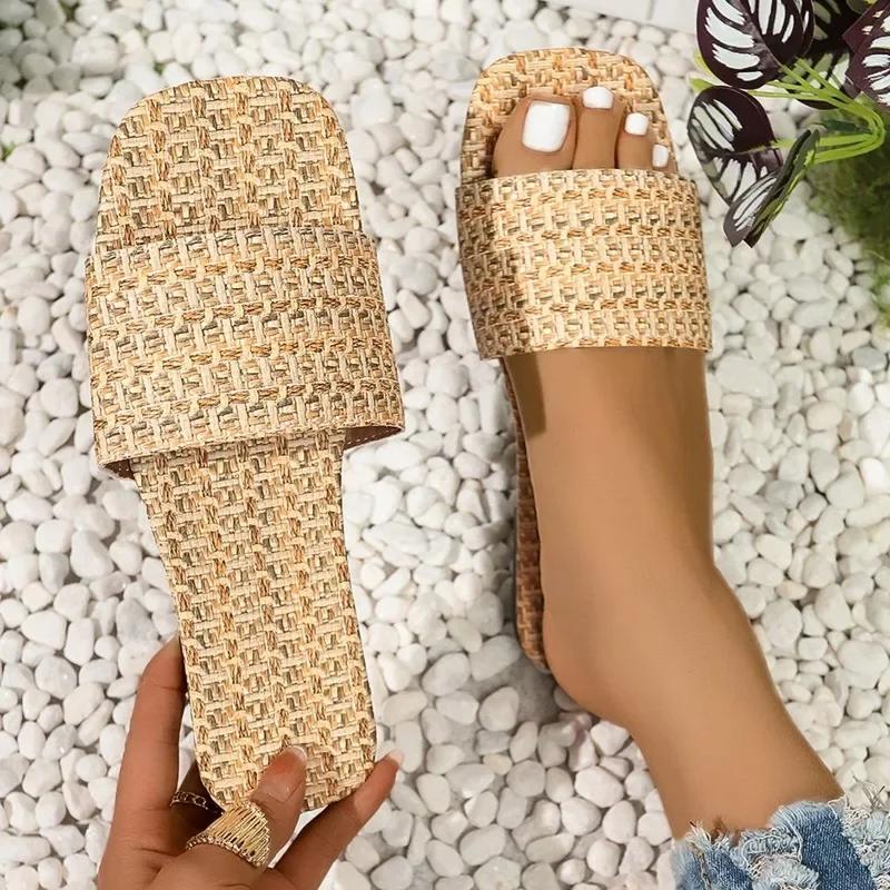 Fashion Ladies Shoes On Sale 2025 Summer Outdoor Comfortable Women's Slippers Hot Sale Women Square Toe Mixed Colors Plus Size Sandals