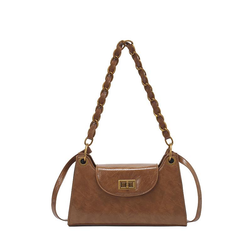 Fashionable Niche Square Bag with A Soft and Casual Feel, An Underarm Bag with A Chain Strap, A Crossbody Bag