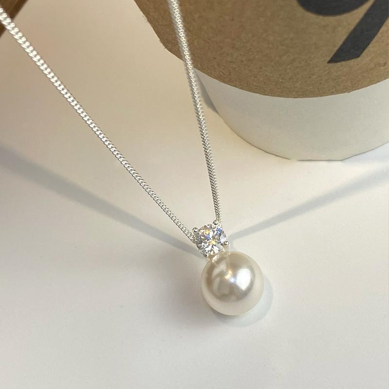 Classic Elegant Silver Single Shiny Zircon Round Grey White Pearl Pendant Necklaces for Women Collarbone Chain Jewelry