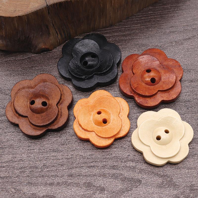 Gefärbte Holzknöpfe mit Blumenmuster, 10 Stück Doppel-Pflaumenblütenknöpfe für Mantel Hemd Pullover