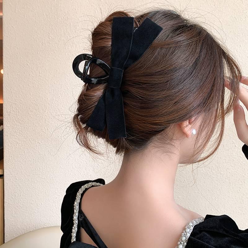 Hepburn-Style Black Bow Claw Clip - Large High-End Updo Hair Accessory