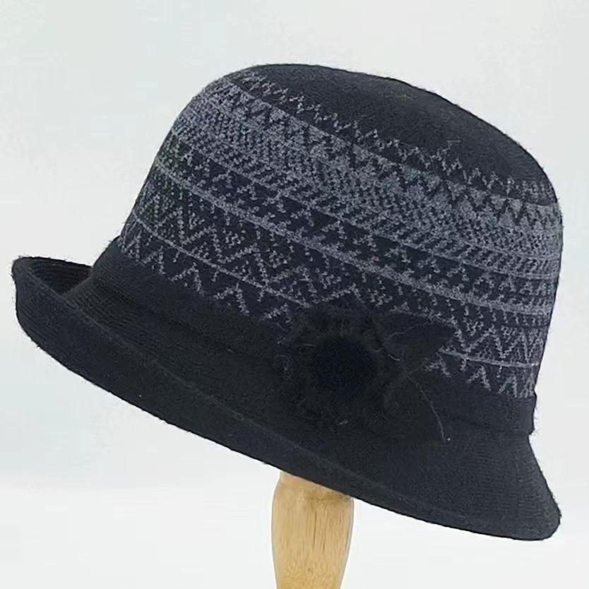 New Autumn and Winter Hats for Middle-Aged Elderly Women Knitted Hats Warm Mother's Fashion Hat Outdoor Hats Casual Bucket Hats