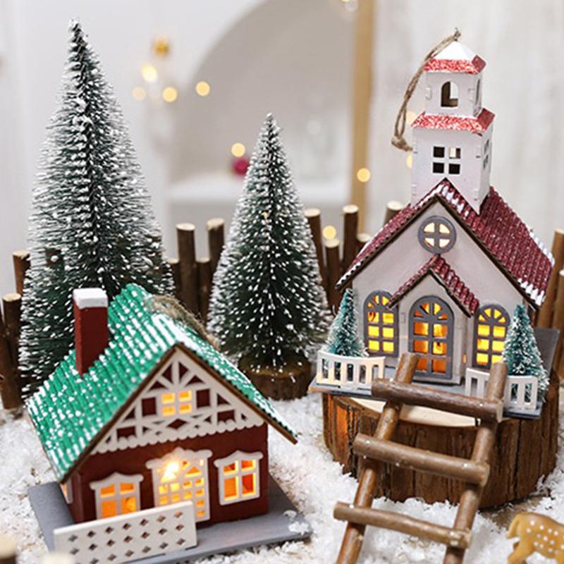 Led Ahşap Noel Evi Mini Noel Kar Evleri Ahşap Kış Köyü Bina Figürinleri Masa Süsleri Tatil Partisi Dekoru