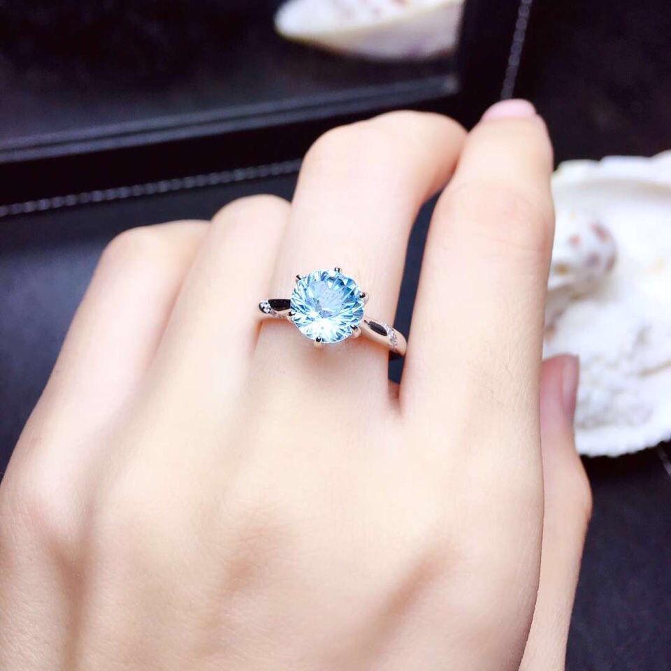 Exquisite 2 Carat Fancy Cut Diamond & Aquamarine Ring
