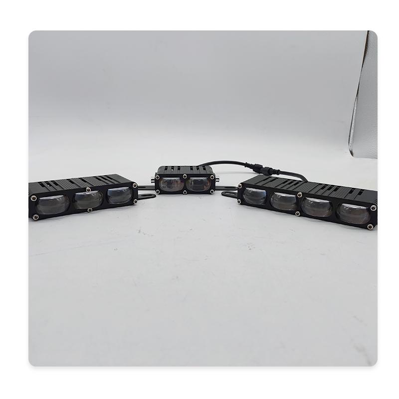 Car Grille Light, Motorcycle Auxiliary Driving Light, Auto Work Light LED Bar Truck Off-road Vehicle 4x4 High Brightness Lights