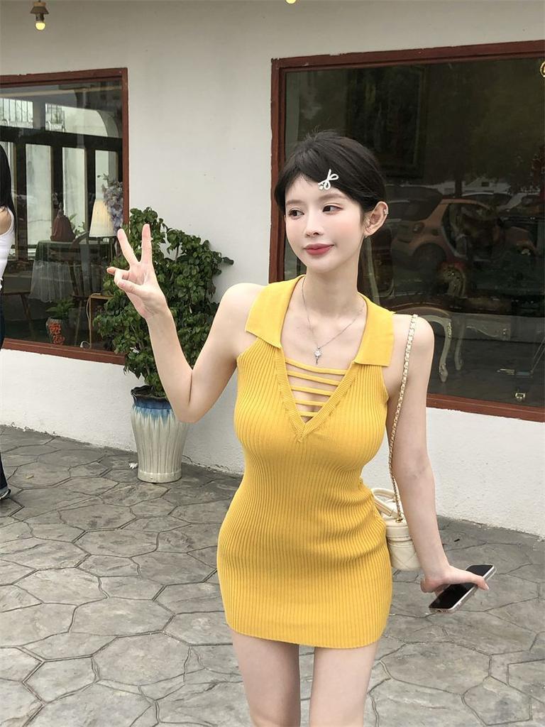 Pure Desire Wind Backless Knitted Neck Dress Women's Summer Slim-fitting Waist Sleeveless Skirt Showing Figure Hip-wrapped Short Skirt
