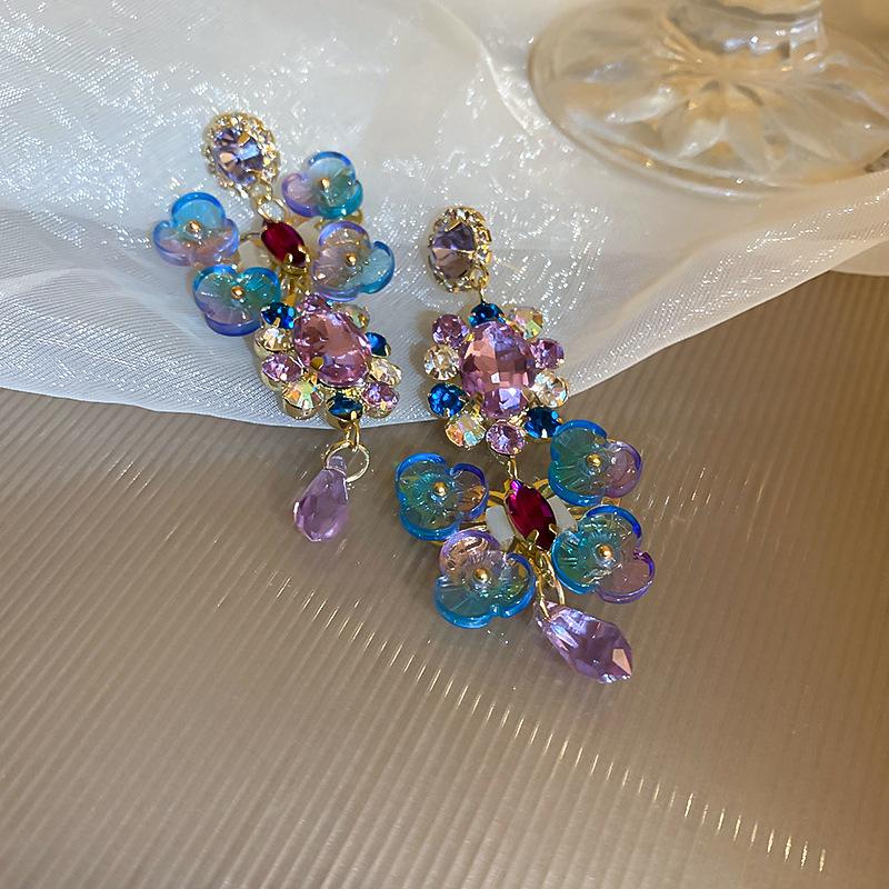 Retro High-End Silbernadel Diamantbesetzte Blumenohrringe, Europäische und Amerikanische Übertriebene Temperamentsohrringe, Leichter Luxus Nischenohrringe