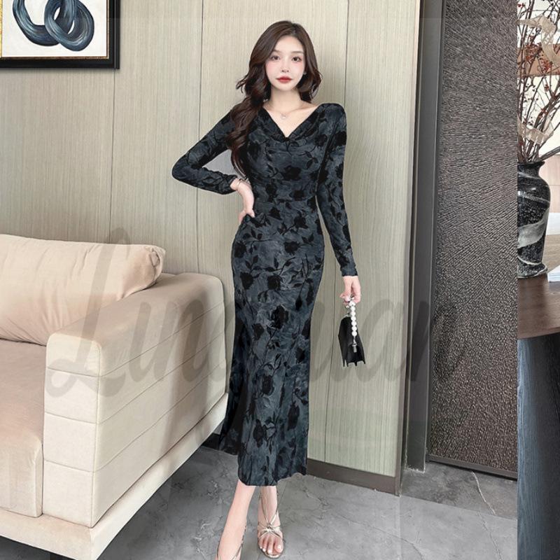 

Elegant Retro Jacquard V-Neck Long Dress, Slimming High-End Waist-Cinching Design Medium сірий колір