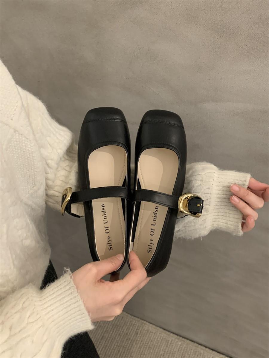 

Туфли Мэри Джейн с неглубоким горлом, мягкая подошва, мягкая поверхность, весна 2024, новый односложный ремень, универсальные туфли на плоской подошве, женская обувь 39 чёрный