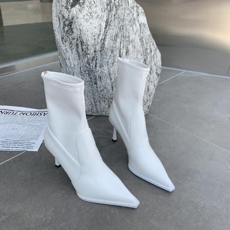 

2025 осень и зима новые европейские и американские модные интернет-знаменитости острый носок тонкий каблук модные тонкие темпераментные туфли на высоком каблуке короткие сапоги 39 белый