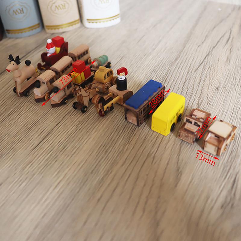 Handgefertigte hölzerne Spieluhr DIY Auto- und Zugmontagezubehör Puppenhausdekoration