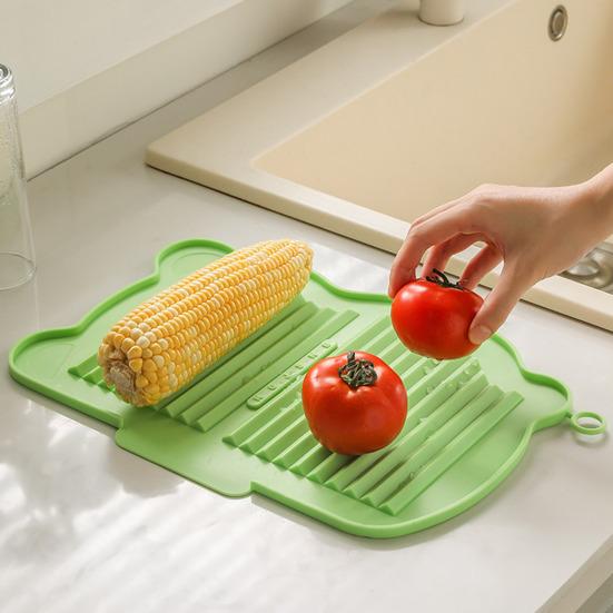 Silicone Dish Drying Mat with Non-Slip Base Heat-Resistant Drainage Rack for Kitchen Countertop Foldable Insulation Pad for Sink Table Use