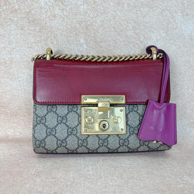 [Pre-Owned] Padlock Metal Lock Logo Chain Canvas Leather Bag - Very Good #1PXE26U