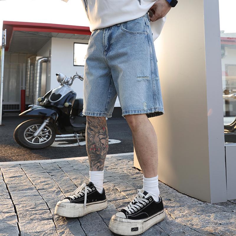 Men's Trendy Washable Denim Capris: High-End, Loose-Fit, Wide-Leg Summer Shorts.