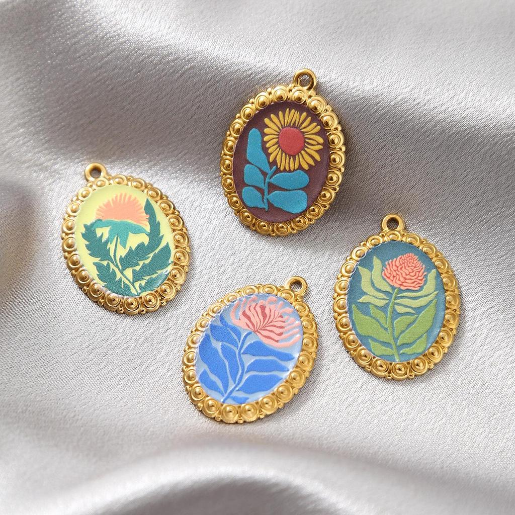 Vintage Floral Oil Painting Necklace Pendant - Stainless Steel, High-End Fashion Accessory