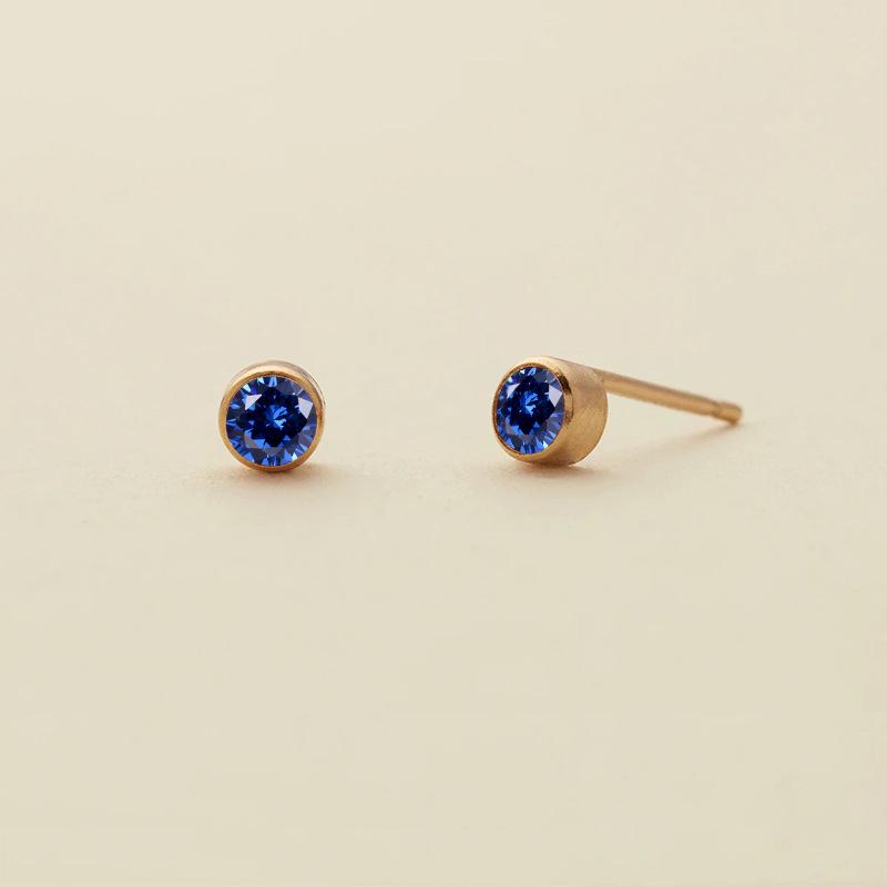 eManco Colorful Rhinestone Diamond-Studded Earrings, Stainless Steel Gold-Plated Ear Cuff.